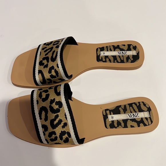 Zara Leopard Print Sandals size 6 - Picture 3 of 4